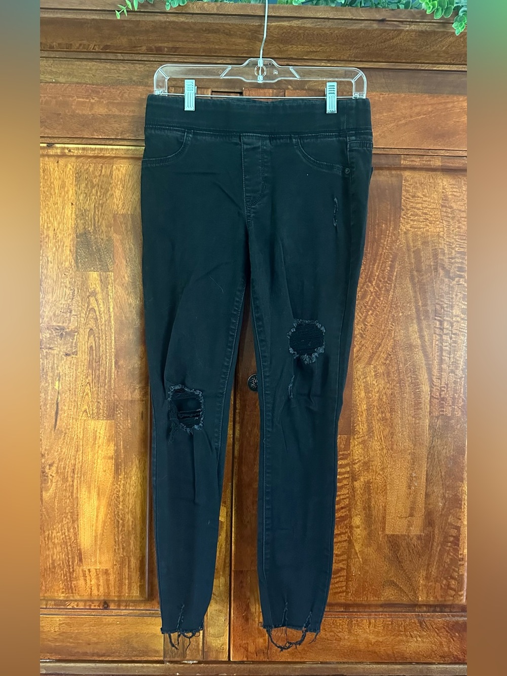 Old Navy Black Distressed Skinny Jeans